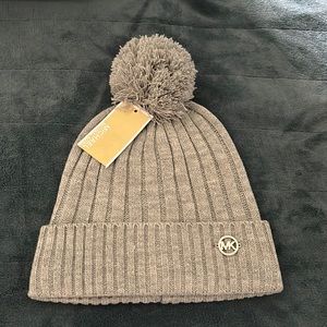 NWT Michael Kors Pom Pom Hat